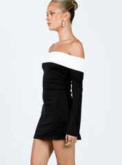 Anya Long Sleeve Off Shoulder Mini Dress Black / White